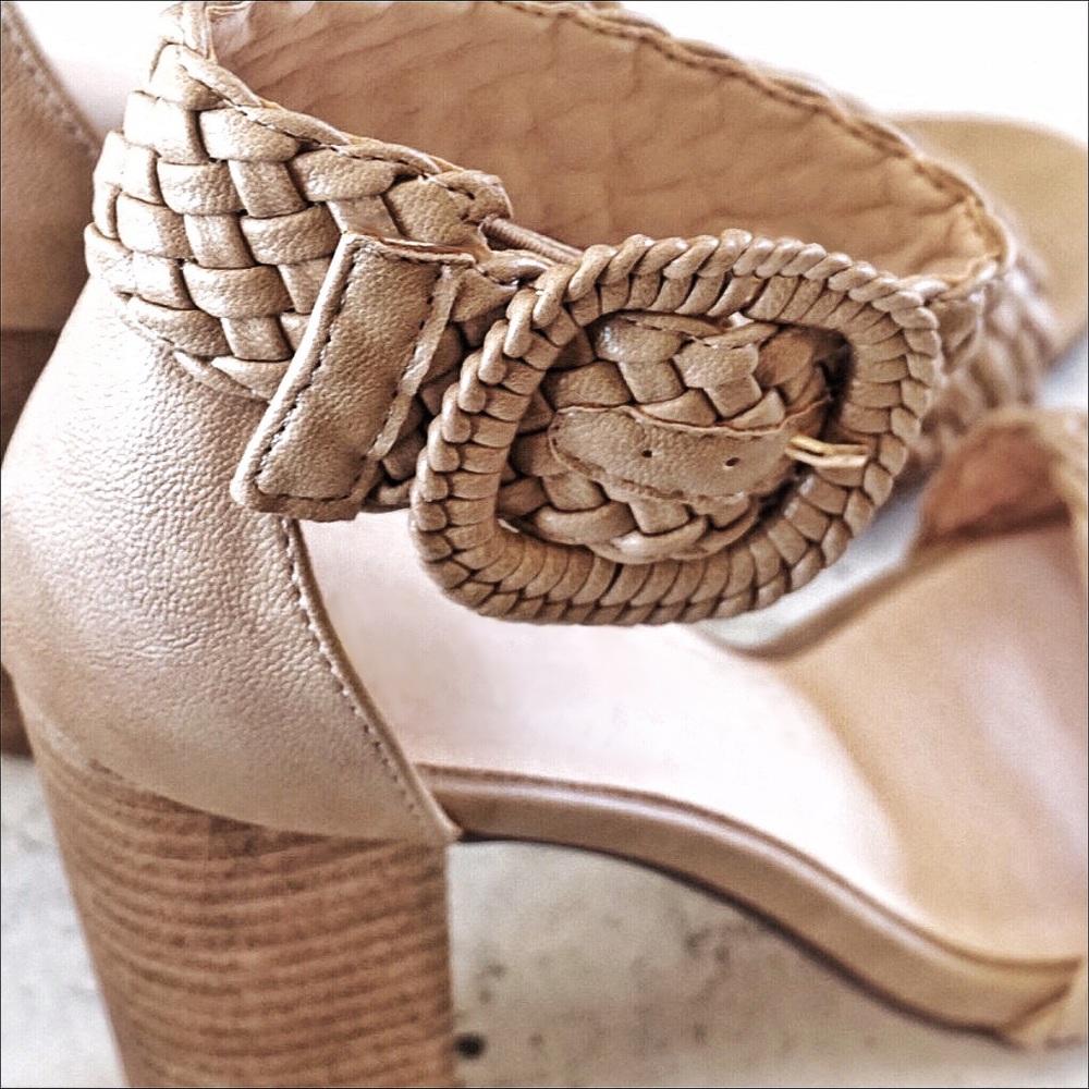Tan | Weaved Ankle Strap Block Heel - Picture 4 of 6